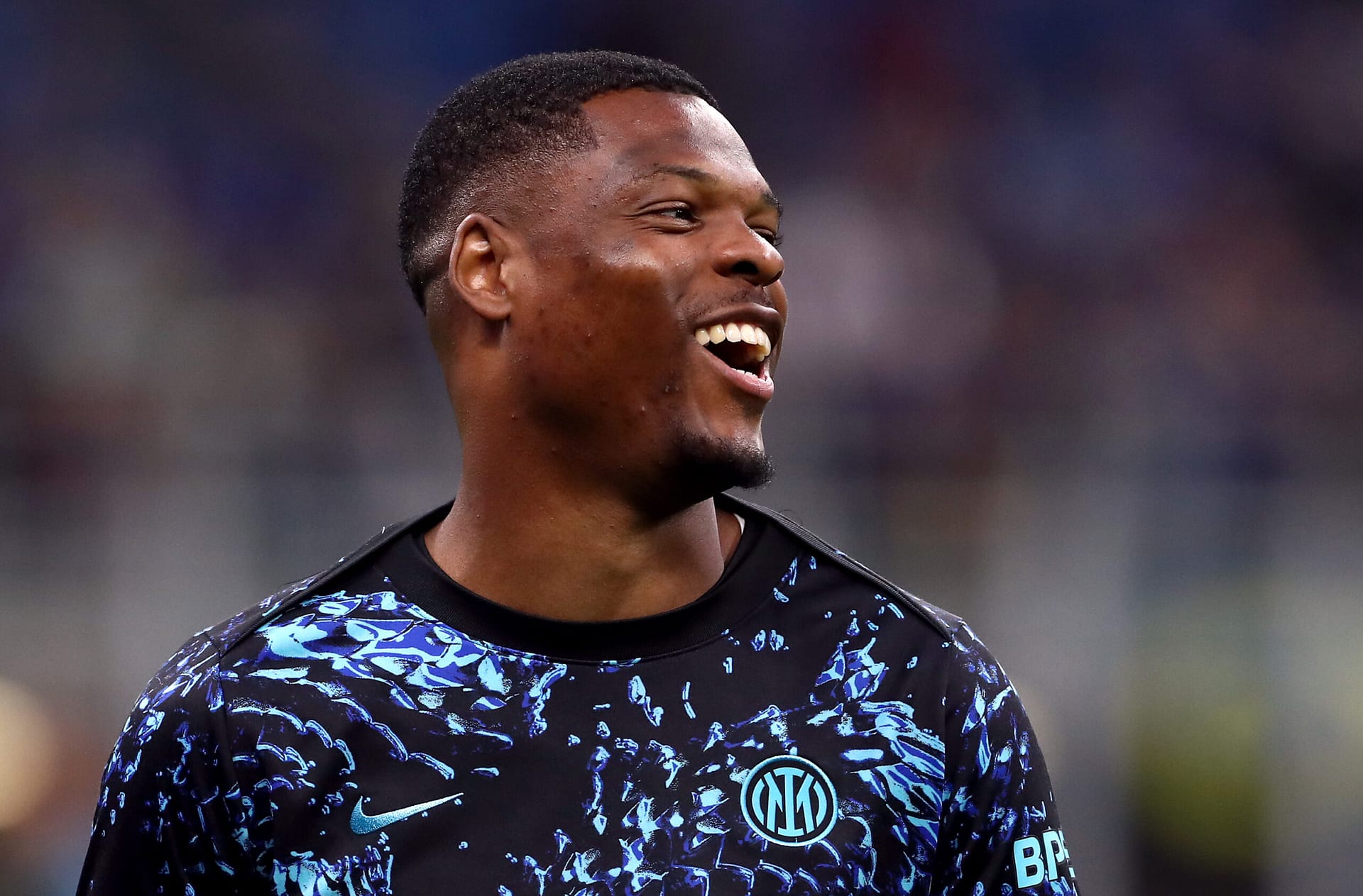 Inter Linchpin Dumfries Poised for Real Madrid Switch Inter Linchpin Dumfries Poised for Real Madrid Switch
