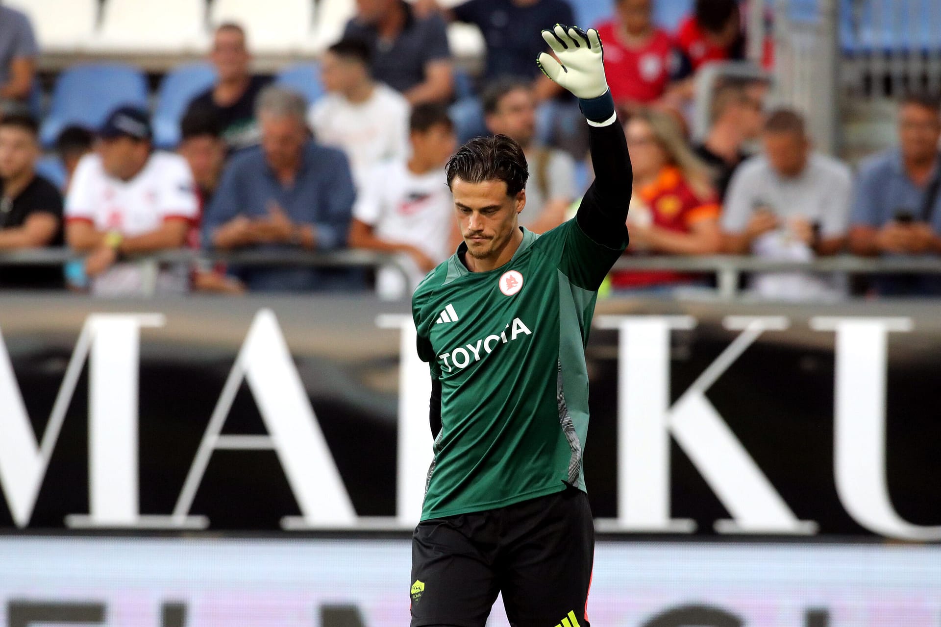 Roma Can Lean on Extension But Keep Rejecting Offers Roma Can Lean on Extension But Keep Rejecting Offers
