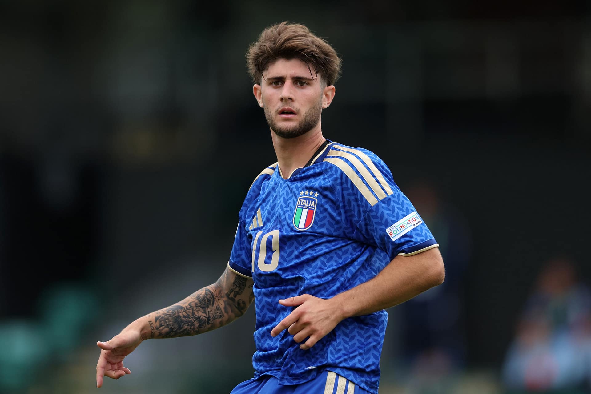 Como Beat Milan for Talent, Defy Inter for Two Defenders Como Beat Milan for Talent, Defy Inter for Two Defenders